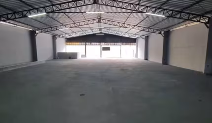 Galpão Av Piracicaba 740m²
