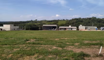 Oportunidade Única! Terreno de 1000m² no Condomínio Village Ipanema II