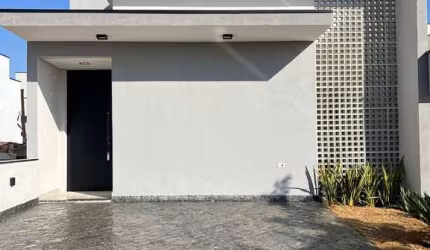 Casa Terrea c/ piscina Condomínio Residencial Villagio Ipanema I
