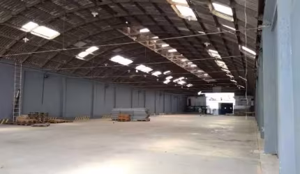 Galpão Comercial/Industrial de 2200m² Localizado no bairro Vasco da Gama Rio de Janeiro!