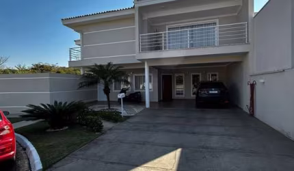 Casa de 310m² Localizada no Condomínio Residencial Parque Esplanada - Votorantim/SP!