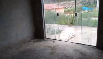 Chácara de 412m² Localizada no Bairro RODEIO em Sarapui - SOROCABA/SP!