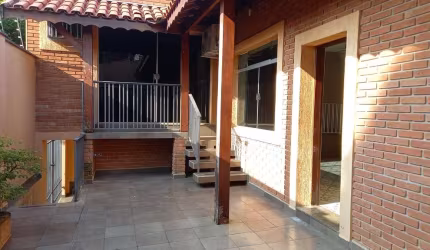 Casa Térrea Residencial/Comercial p/ Locação de 300m² Localizada no Bairro Jardim Paulistano Sorocaba - SP!