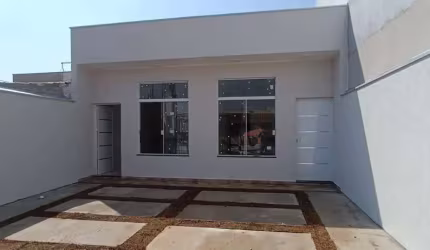 Casa Térrea Geminada de 51,5m², Localizada Jardim Santa Marta, Sorocaba - SP!