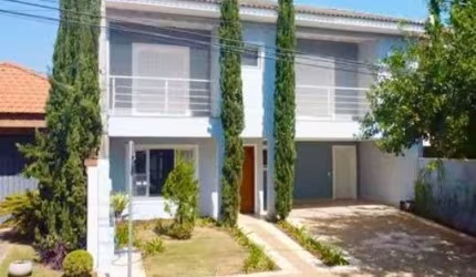 Casa 3 dormitórios no Condomínio Vila Inglesa