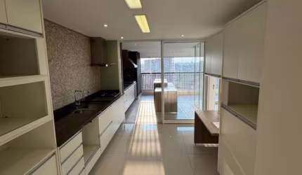Luxo e Conforto no Edifício Absoluto: Apartamento de 3 Suítes com 6 Vagas