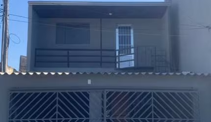 Casa Assobradada Reformada à Venda no Jd Ipiranga - Sorocaba, SP