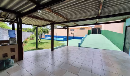 Linda Casa de 600m² no Jardim Simus ? Espaço e Conforto