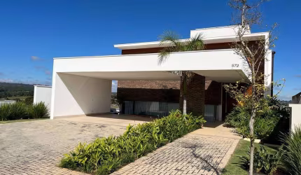 Casa de Luxo Decorada em Alphaville Nova Esplanada IV ? Vista para a Reserva e Porteira Fechada