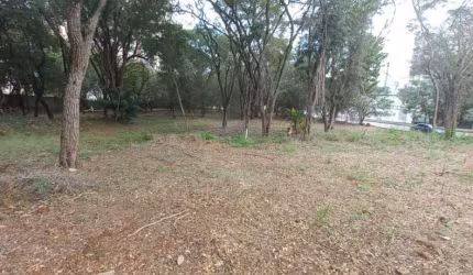 Área de 7.000.00 m² no Campolim
