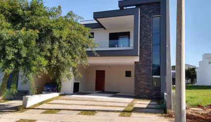 Lindo Sobrado no Condomínio Terras de São Francisco com  200m².