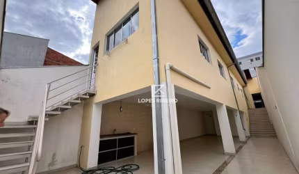 Casa com 2 dormitórios à venda, 188 m² por R$ 650.000 - Jardim Santa Alice - Santa Bárbara D'Oeste/SP