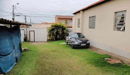 Casa com 3 dormitórios à venda, 178 m² por R$ 850.000,00 - Vila Borges - Santa Bárbara D'Oeste/SP