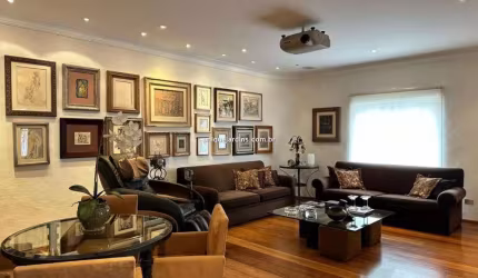 Jardim América: 4 Dorm | 3 Suítes | 3 Vagas | 370 m² úteis