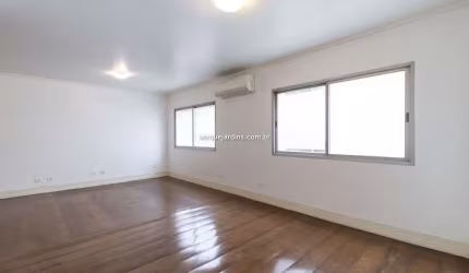 :Apartamento à Venda no Itaim Bibi: 3 Dormitórios | 1 Suíte | 1 Vaga | 129 m² úteis