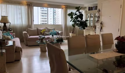 Moema: 4 Dorm | 1 Suíte | 2 Vagas | 146 m² úteis