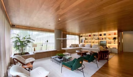 Paraíso: 3 Suítes | 4 Vagas | 335 m² úteis