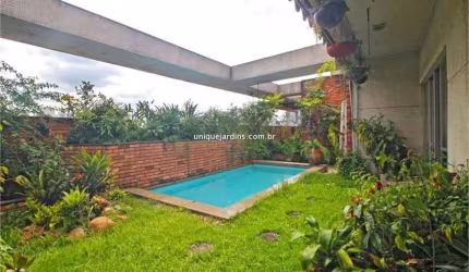 Jardim Paulista: 4 Dorm | 1 Suíte | 2 Vagas | 325 m² úteis