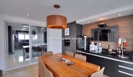 Vila Olímpia: 3 Suítes | 3 Vagas | 210 m² úteis