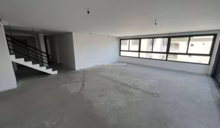Jardim Paulista: 4 Suítes |  5 Vagas | 414 m² úteis