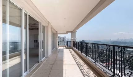 Moema: 4 Suítes | 5 Vagas | 405 m² úteis