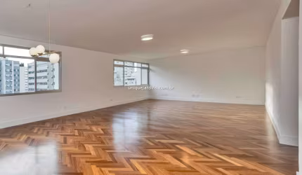 Apartamento Reformado em Higienópolis: 3 Suítes | 2 Vagas | 240 m² úteis