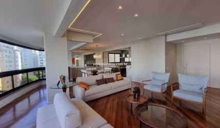 Luxuoso Apartamento para Locação no Paraíso | 4 Suítes | 200 m² | 4 Vagas e Lazer Completo