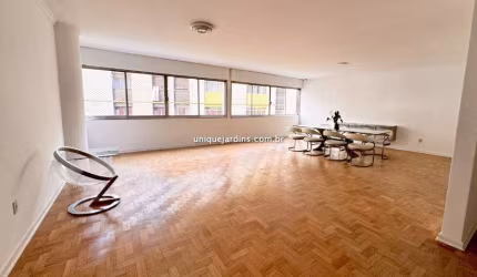 Higienópolis: 4 Dorm | 2 Suítes | 2 Vagas | 240 m² úteis