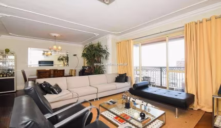 Pinheiros: 4 Suítes | 3 Vagas | 161 m² úteis