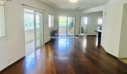 Paraíso: 4 Suítes | 4 Vagas | 274 m² úteis