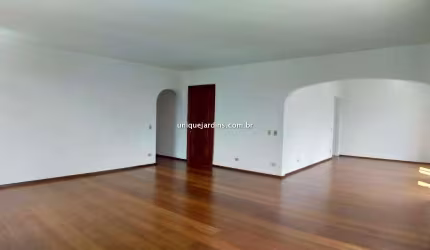 Bela Vista: 3 Dorm | 1 Suíte | 2 Vagas | 198 m² úteis