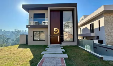 Casa em condomínio fechado com 4 quartos à venda na Sorriso, 343, Cidade Tamboré, Santana de Parnaíba por R$ 4.300.000