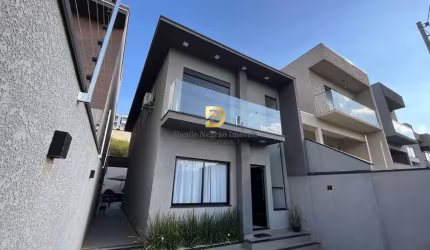 Casa com 3 quartos à venda na Alpineas, 261, Portal dos Ipês 3, Cajamar por R$ 1.350.000