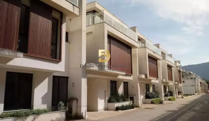 Casa em condomínio fechado com 5 quartos à venda na Alameda Patriarca José Marques, 696, Camburi, São Sebastião por R$ 2.550.000