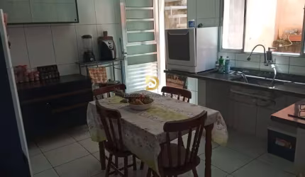 Casa com 2 quartos à venda na Zebedeu Marcolino, 441, Parque Vitória, Franco da Rocha por R$ 330.000