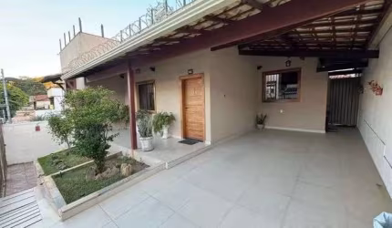 Casa com 3 Quartos à venda, 384 m² por R$ 1.450.000 - Santa Amélia - Belo Horizonte/MG