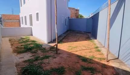 Casa com 3 Quartos 1 suite à venda, 102 m² por R$ 410.000 - Bairro Gávea II - Vespasiano/MG