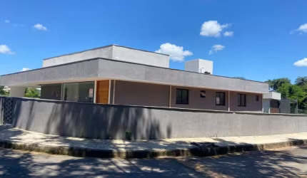 Casa com 3 quartos à venda, 270 m² por R$ 1.390.000 - Condomínio Estância das Aroeiras - Lagoa Santa/MG