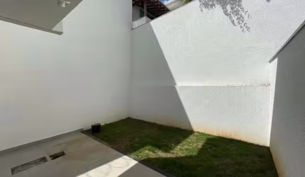 Casa com 3 quartos sendo 01 com suite à venda, 140 m² por R$ 810.000 - Planalto - Belo Horizonte/MG
