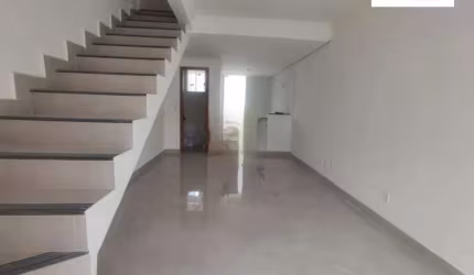 Casa duplex com entrada independente com 2 quartos sendo 01 com suite à venda, 88 m² por R$ 394.000 - Piratininga (Venda Nova) - Belo Horizonte/MG