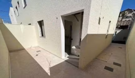 Casa com entrada independente com 3 quartos sendo 01 com suite à venda, 86 m² por R$ 640.000 - Santa Amélia - Belo Horizonte/MG