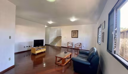 Casa com entrada independente 3 quartos sendo um com suite à venda, 220 m² por R$ 599.000 - Copacabana - Belo Horizonte/MG