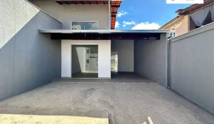 Casa com 3 quartos à venda, 110 m² por R$ 679.000 - Jardim Lebblon - Belo Horizonte/MG