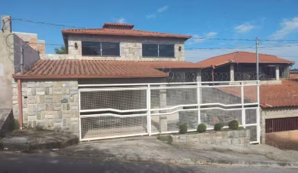 casa á venda em lote: 360 metros quadrados. no Bairro Cruzeiro Do Sul em Betim