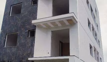 Excelente Apartamento com cobertura em ótima Localização no Bairro Piratininga