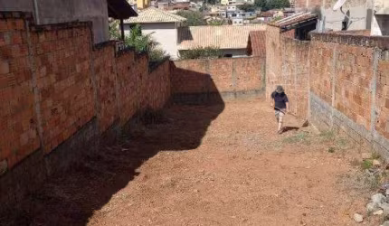 Lote a venda bairro lagoinha Leblon 192,50 m2 valor: R$230.000,00