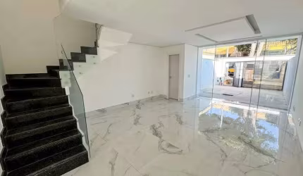 Casa com 3 quartos à venda, 106m² por R$ 850.000,00 - Santa Mônica - Belo Horizonte/MG