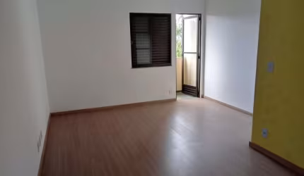 EM CONDOMINIO TAQUARA - JACAREPAGUA RIO DE JANEIRO RJ Brasil