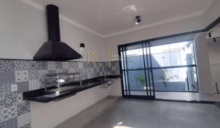 Casa linda, á venda no Jardim Itália em Botucatu-SP