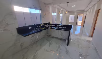 Casa à venda no Residencial Lívia em Botucatu-SP